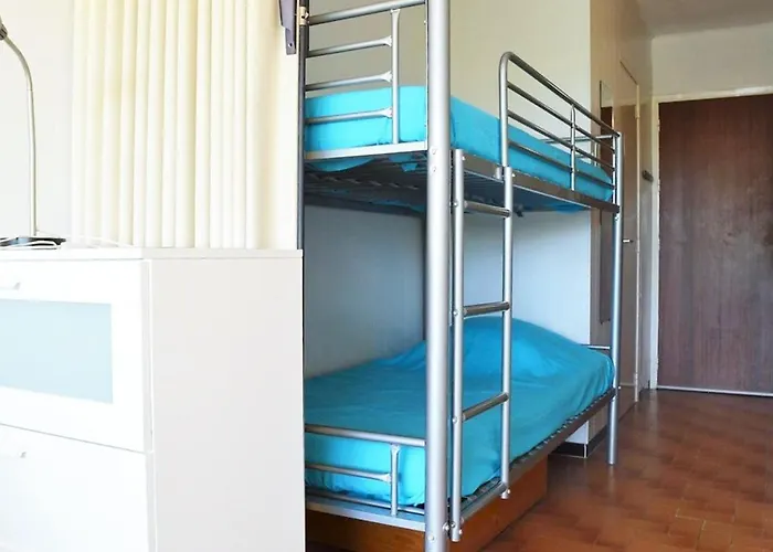 Avec Terrasse Et Parking, A 250 M De La D'aiguebelle, - Fr-1-251-187 Apartman Le Lavandou